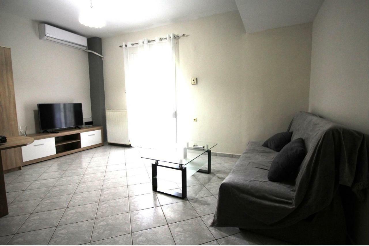 Appartement Dimitris Flat à Néoi Epivátai Extérieur photo